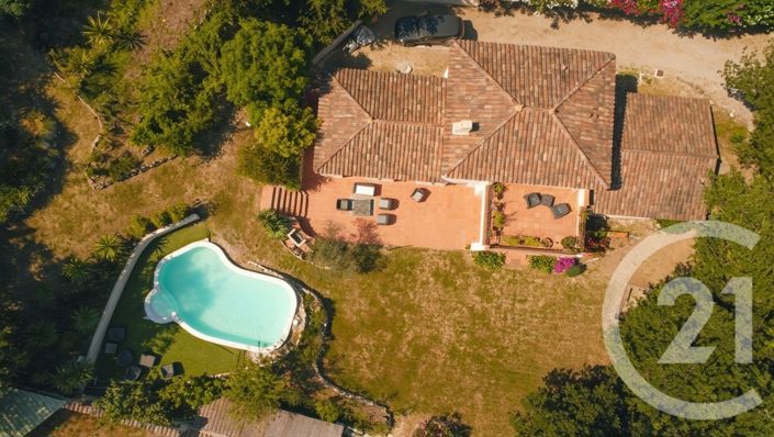 Image No.2-5 Bed House for sale