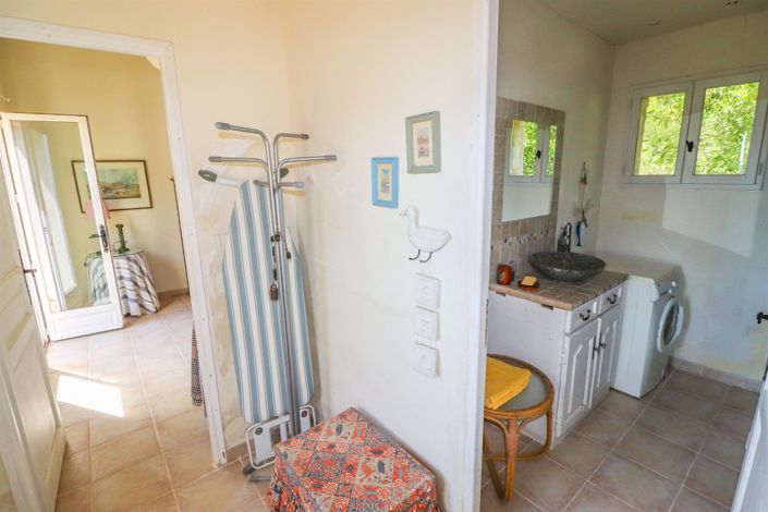Image No.33-6 Bed House for sale