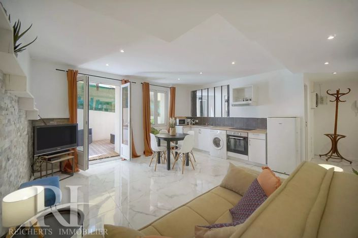 Image No.2-Appartement de 1 chambre à vendre à Cannes