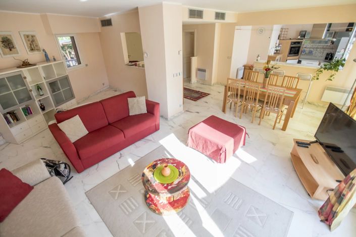Image No.2-Apartment for sale
