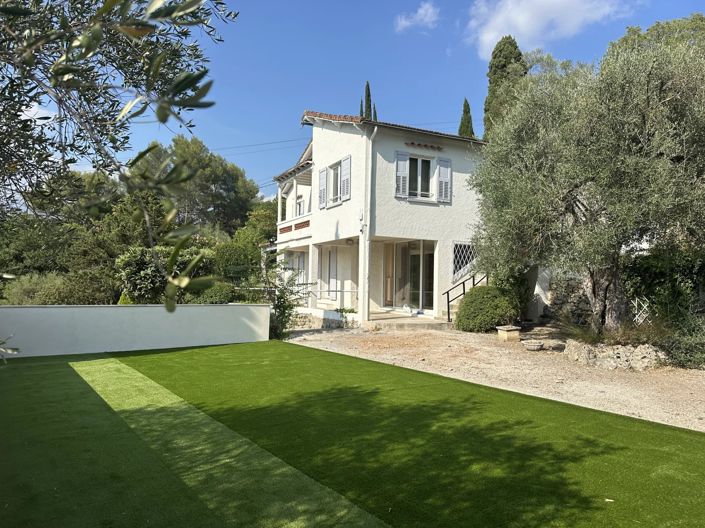Image No.6-6 Bed House for sale