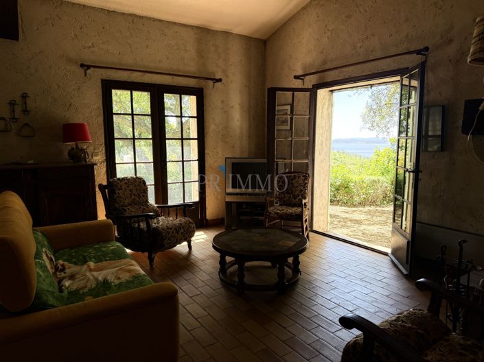 Image No.15-3 Bed House for sale