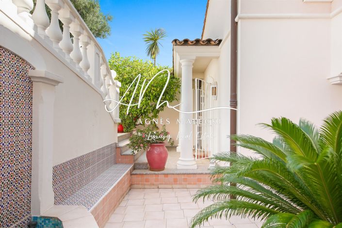 Image No.18-4 Bed House for sale