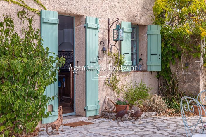 Image No.12-4 Bed House for sale