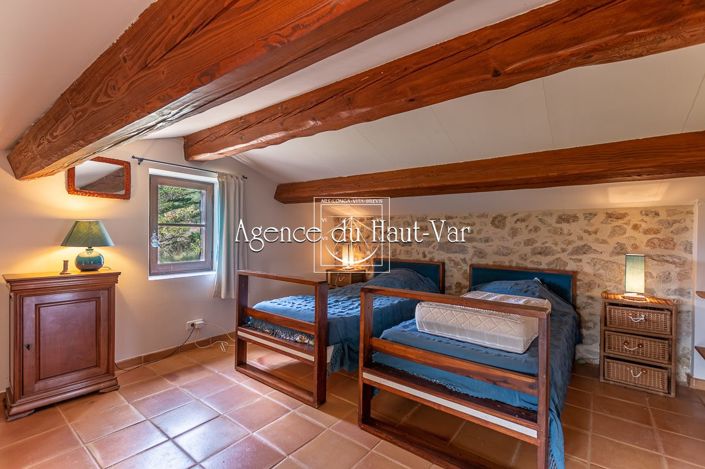 Image No.29-4 Bed House for sale