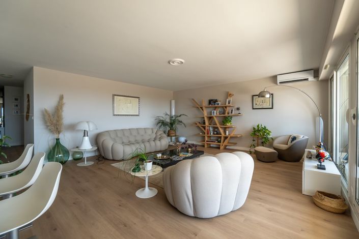 Image No.6-2 Bed Apartment for sale