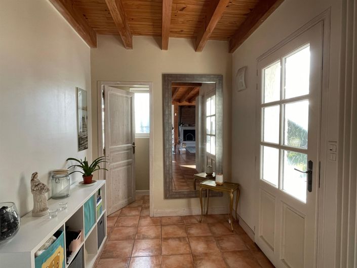 Image No.5-4 Bed House for sale