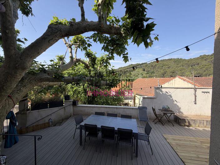 Image No.15-6 Bed House for sale