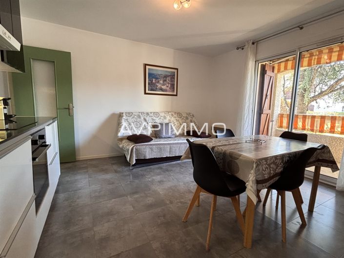 Image No.12-2 Bed Apartment for sale