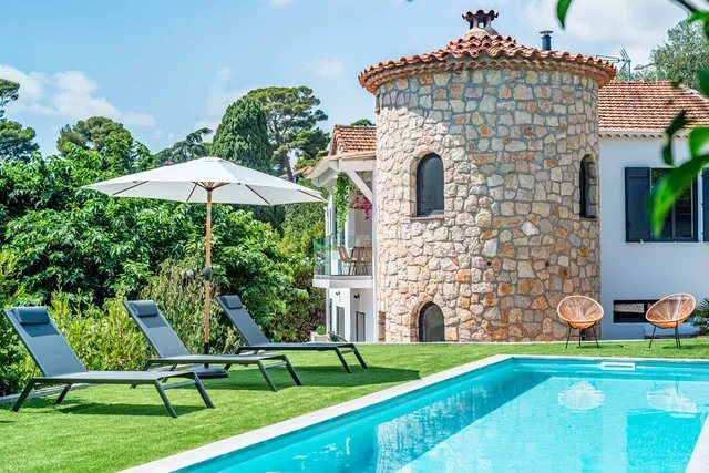 Image No.24-4 Bed House for sale