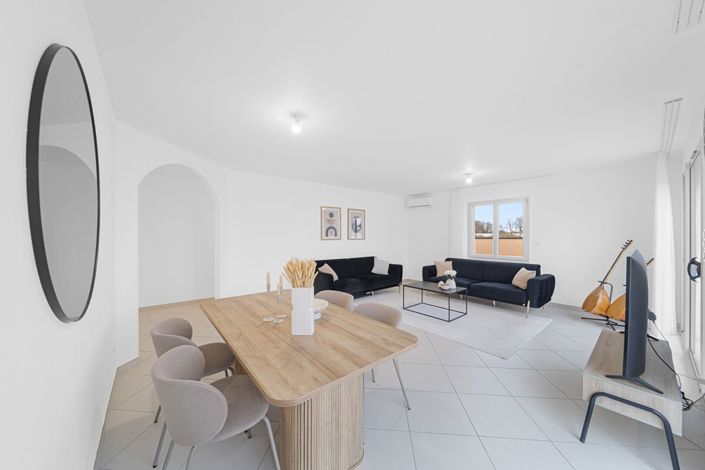 Image No.3-3 Bed House for sale