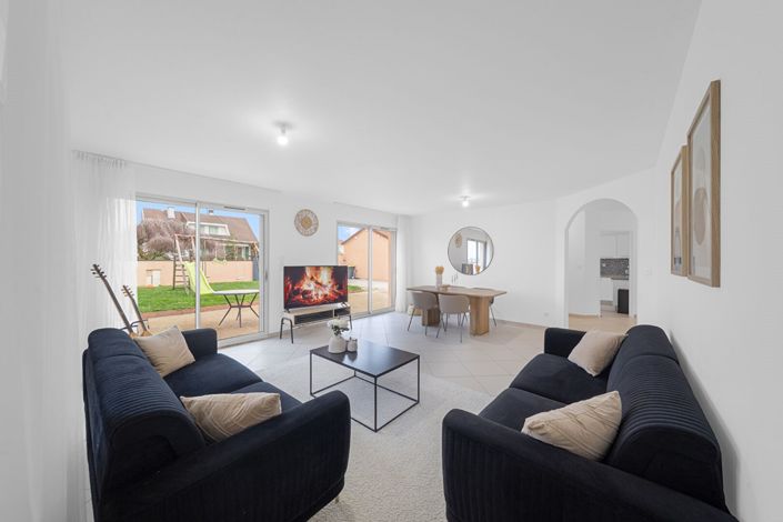 Image No.4-3 Bed House for sale