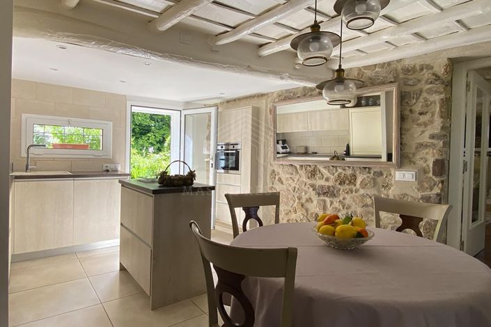 Image No.4-4 Bed House for sale
