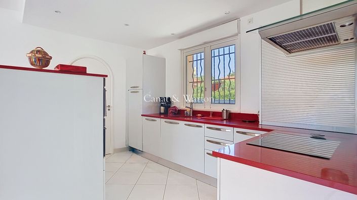 Image No.4-Propriété de 5 chambres à vendre à Saint-Raphael