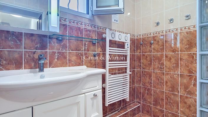 Image No.9-2 Bed Apartment for sale