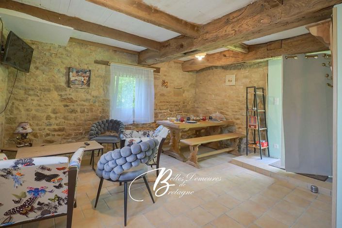 Image No.17-7 Bed House for sale