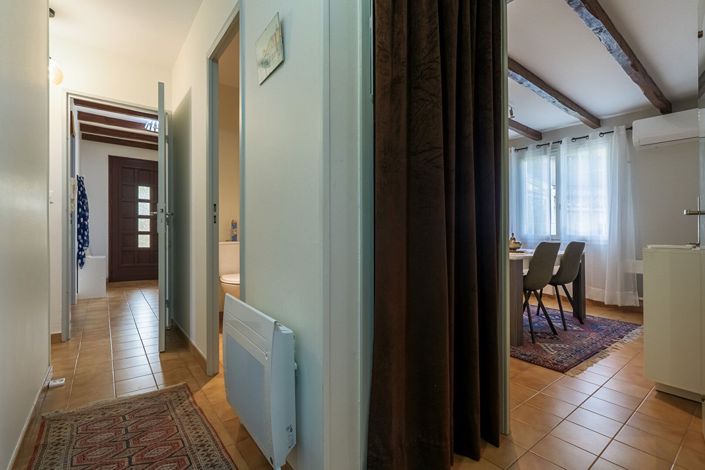 Image No.12-2 Bed House for sale