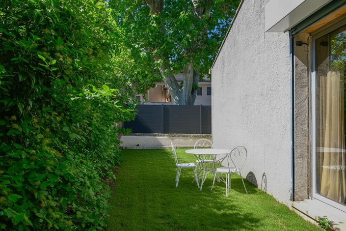 Image No.4-2 Bed House for sale