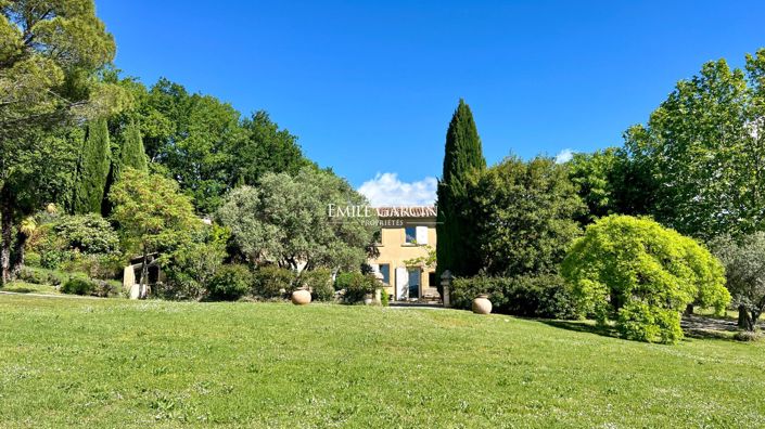 Image No.8-5 Bed Property for sale