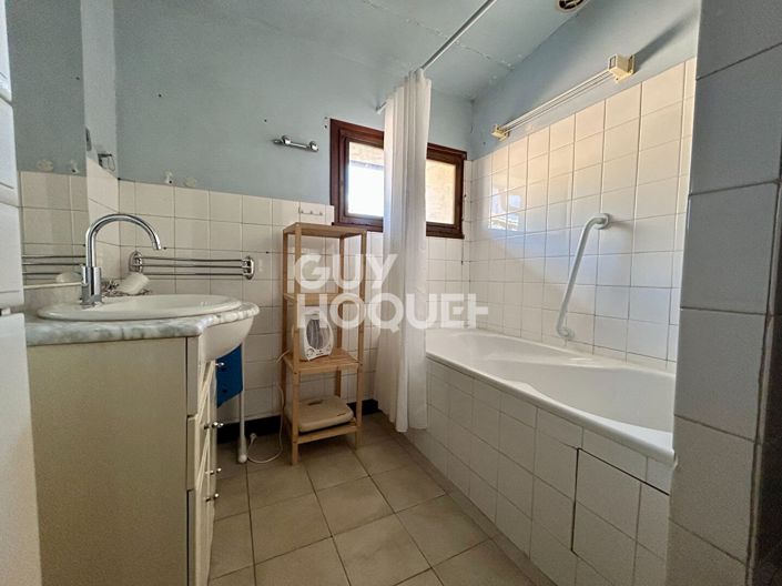 Image No.10-4 Bed House for sale
