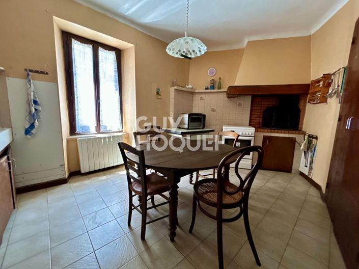 Image No.6-4 Bed House for sale