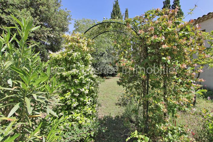 Image No.18-3 Bed House for sale