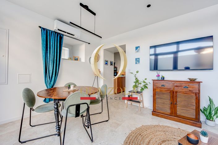 Image No.3-2 Bed House for sale