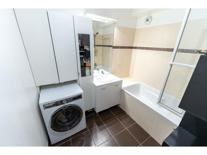 Image No.11-3 Bed Apartment for sale