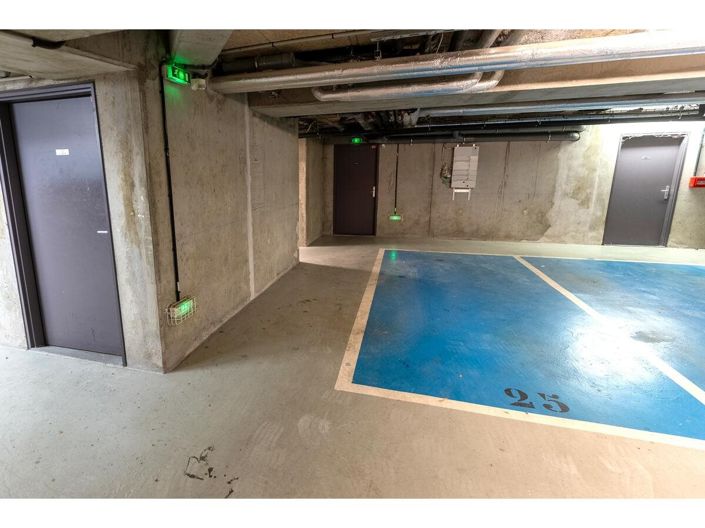 Image No.21-3 Bed Apartment for sale