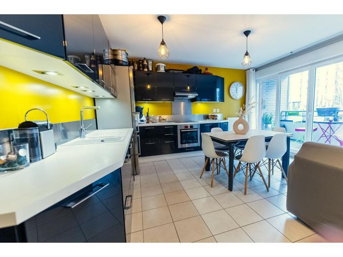 Image No.3-3 Bed Apartment for sale