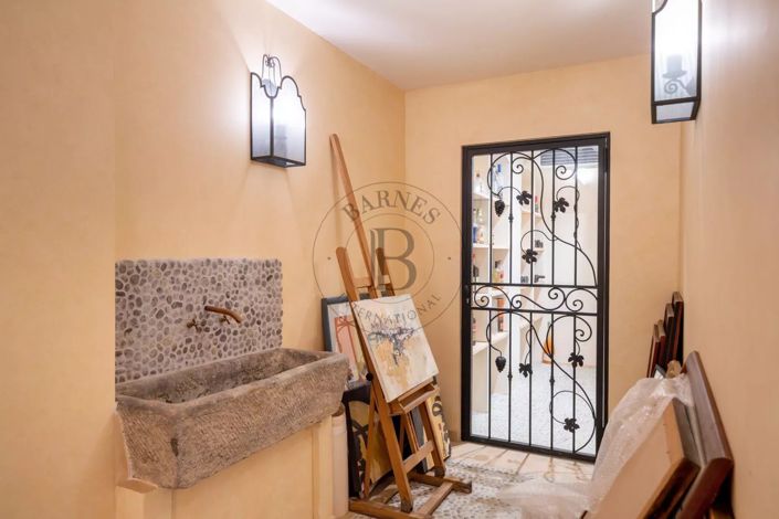 Image No.13-9 Bed House for sale