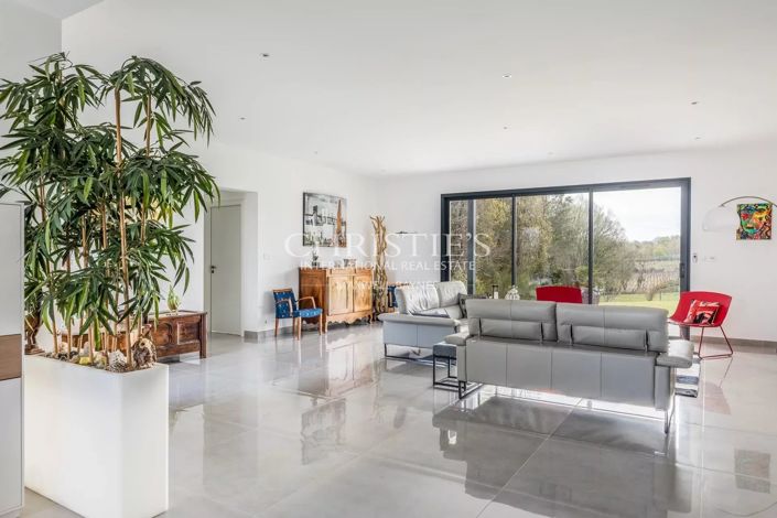 Image No.4-3 Bed House for sale