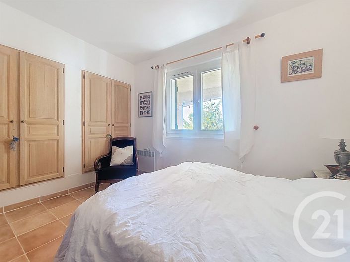 Image No.12-5 Bed House for sale