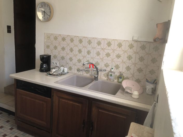 Image No.14-6 Bed House for sale