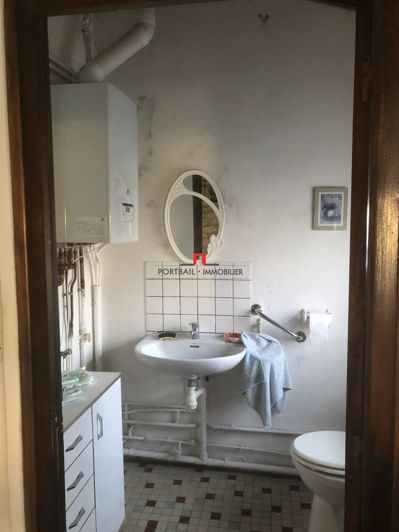 Image No.18-6 Bed House for sale