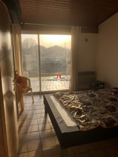 Image No.26-6 Bed House for sale