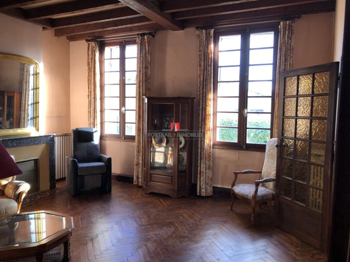 Image No.5-6 Bed House for sale