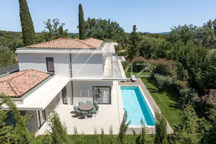 Image No.9-4 Bed House for sale