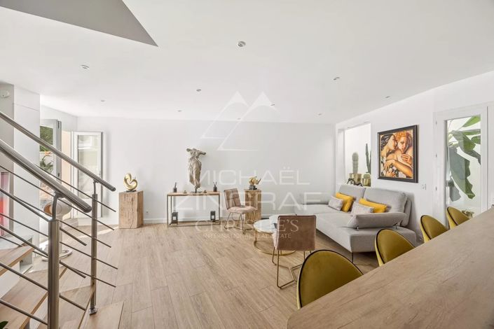 Image No.10-3 Bed Apartment for sale