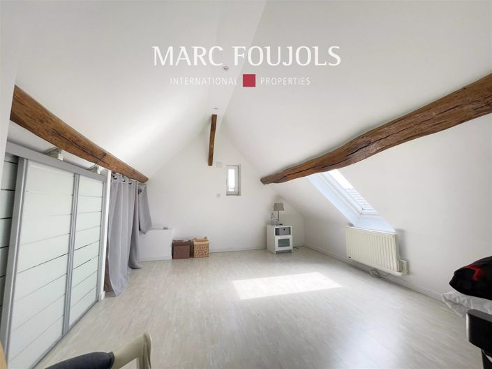 Image No.21-5 Bed House for sale