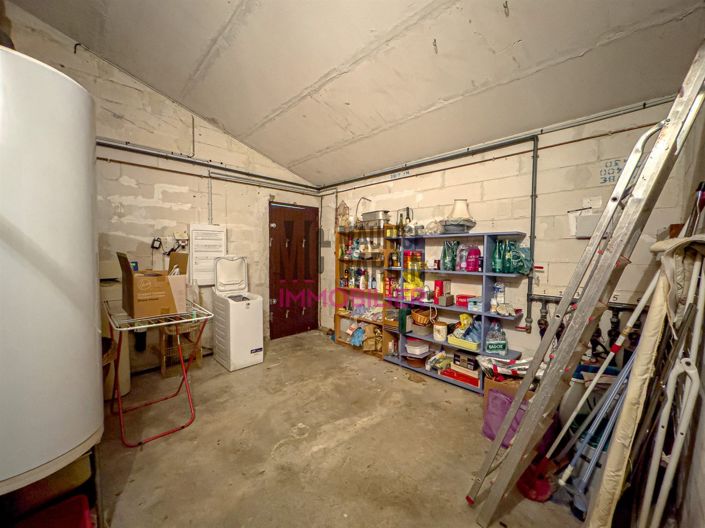 Image No.14-4 Bed House for sale