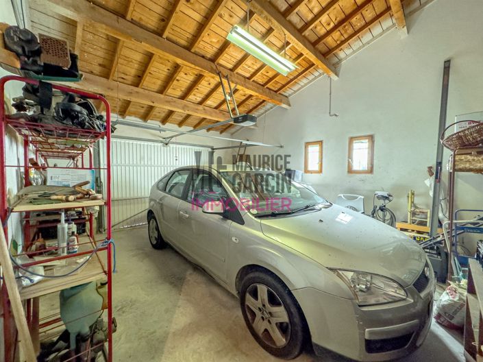 Image No.15-4 Bed House for sale