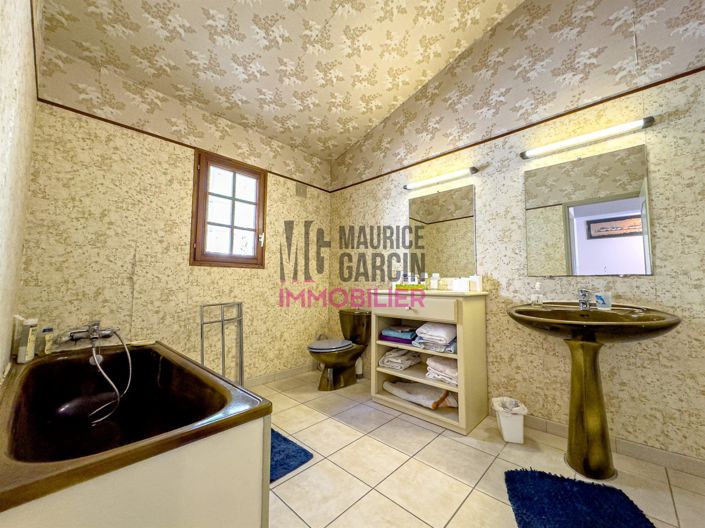 Image No.16-4 Bed House for sale