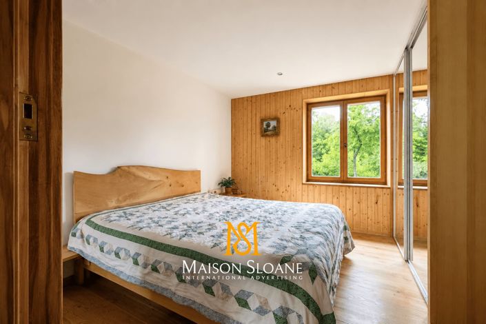 Image No.18-3 Bed House for sale