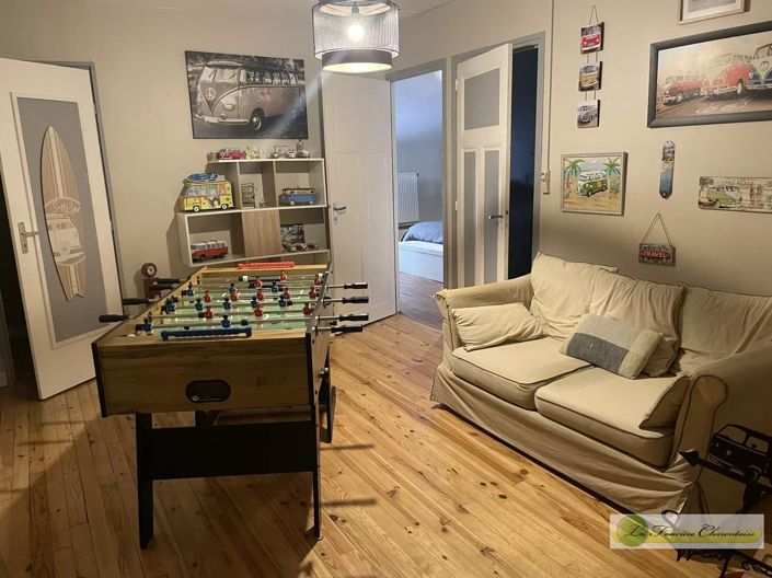 Image No.9-4 Bed House for sale