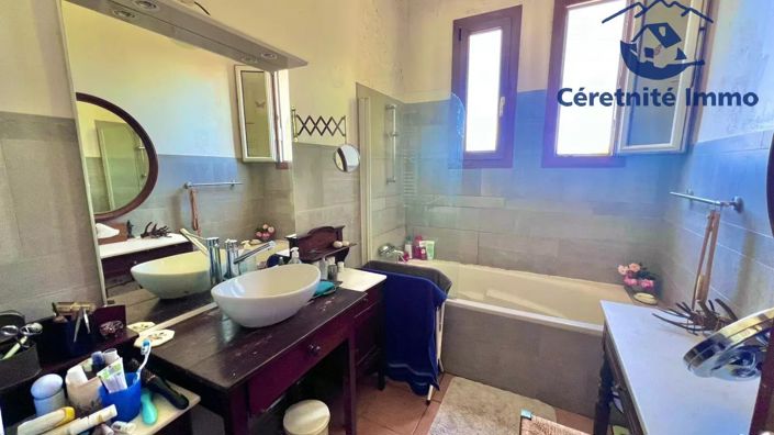 Image No.23-4 Bed House for sale