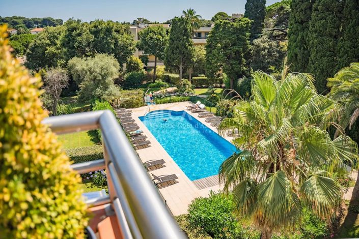 Image No.20-3 Bed Apartment for sale