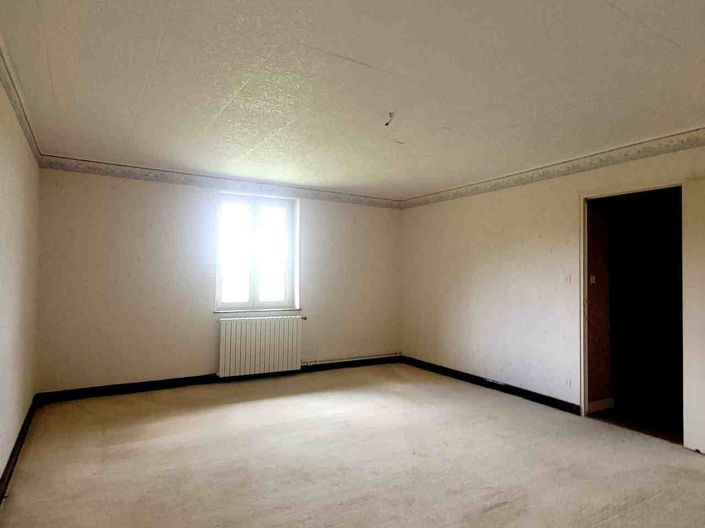 Image No.10-2 Bed House for sale