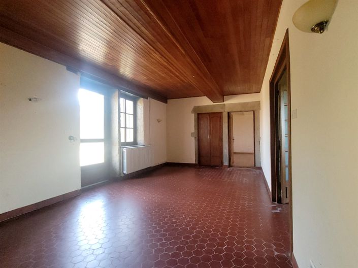 Image No.9-2 Bed House for sale