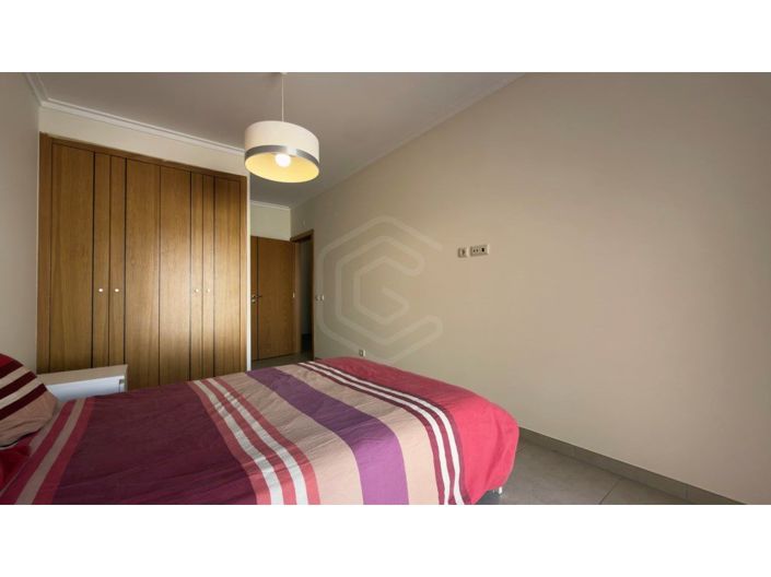 Image No.18-2 Bed Apartment for sale
